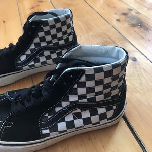 Sk8 Hi Checkered Vans